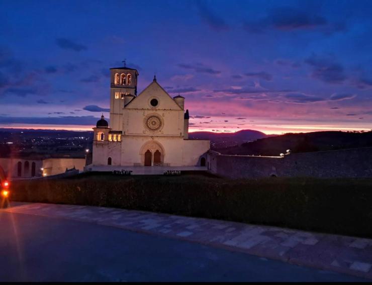 Le Dimore Arcangelo Maria Assisi Eksteriør billede